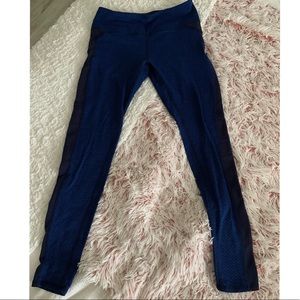 Royal and Navy workout leggings! 💙